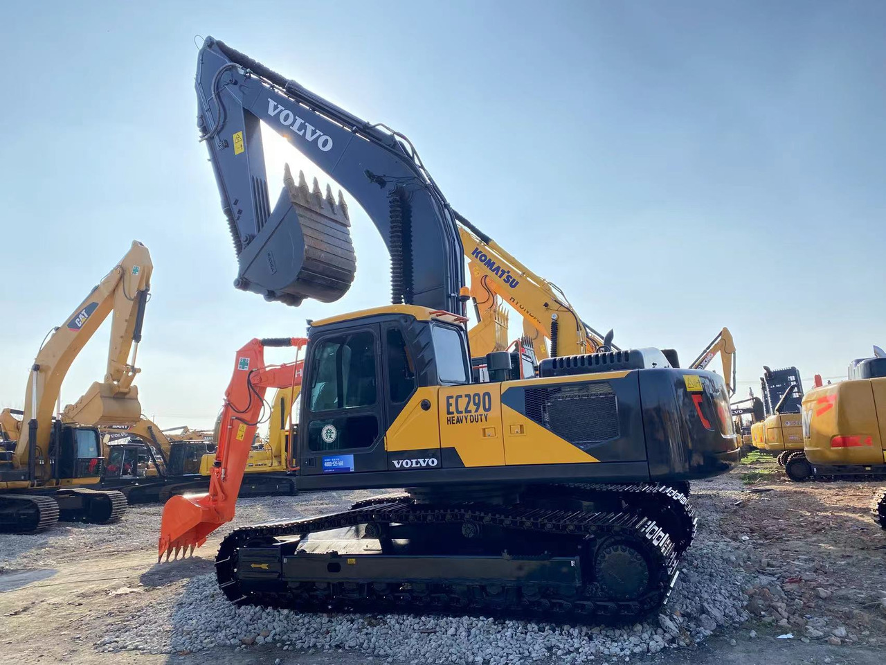 VOLVO EC290 - Kāpurķēžu ekskavators: foto 1 VOLVO EC290 - Kāpurķēžu ekskavators: foto 1