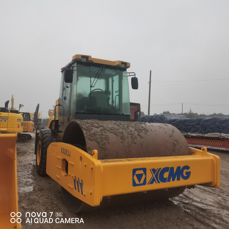 XCMG XS263J - Ceļu veltnis: foto 1 XCMG XS263J - Ceļu veltnis: foto 1