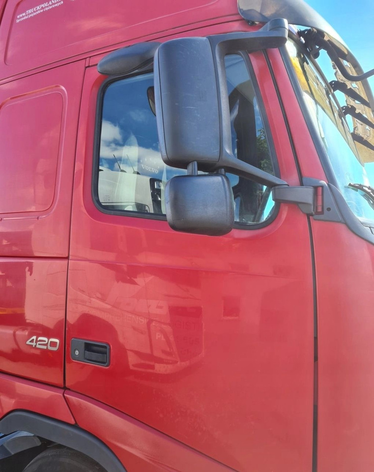 DRZWI KOMPLETNE PRAWE VOLVO FH 13 LIFT EURO 5 - Durvis un rezerves daļas: foto 3 DRZWI KOMPLETNE PRAWE VOLVO FH 13 LIFT EURO 5 - Durvis un rezerves daļas: foto 3