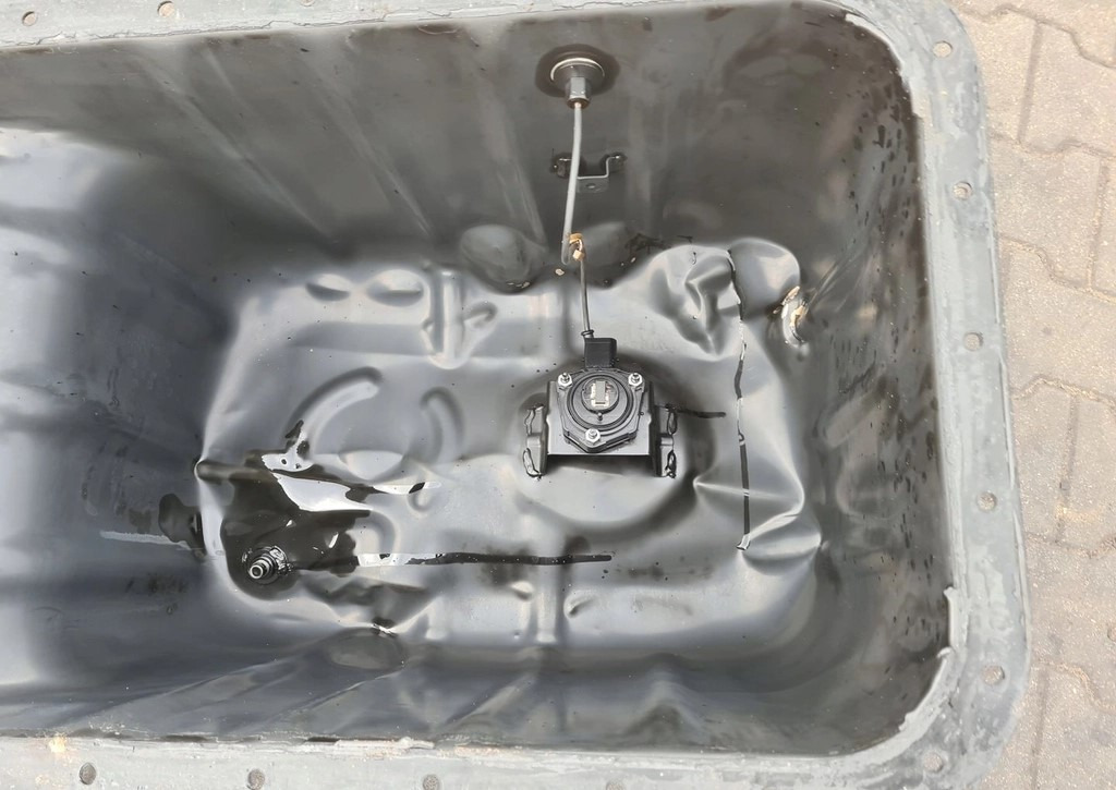 FORD MISA MISKA OLEJOWA SILNIKA FORD F-MAX 500 TRUCKS EURO 6 - Eļļas panna - Kravas automašīna: foto 4 FORD MISA MISKA OLEJOWA SILNIKA FORD F-MAX 500 TRUCKS EURO 6 - Eļļas panna - Kravas automašīna: foto 4