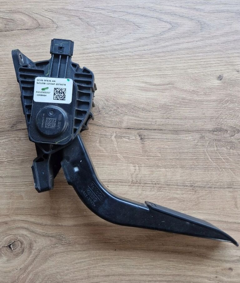 FORD PEDAŁ GAZU POTENCJOMETR FORD F-MAX CARGO EURO 6 - Pedālis - Kravas automašīna: foto 1 FORD PEDAŁ GAZU POTENCJOMETR FORD F-MAX CARGO EURO 6 - Pedālis - Kravas automašīna: foto 1