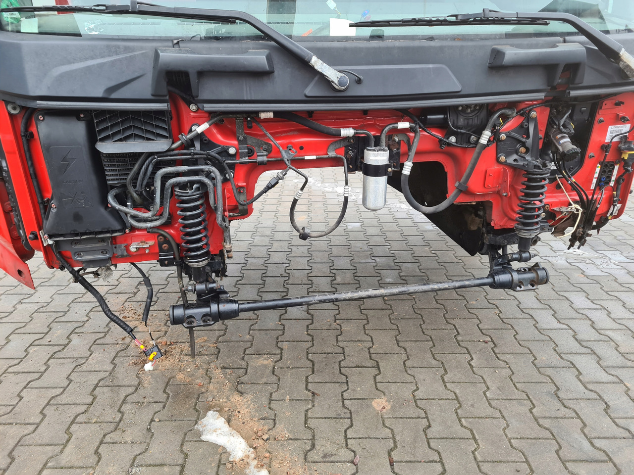 Kabīne GOŁA SZKIELET POSZYCIE BLACHA RENAULT GAMA T RANGE EURO 6: foto 12 Kabīne GOŁA SZKIELET POSZYCIE BLACHA RENAULT GAMA T RANGE EURO 6: foto 12