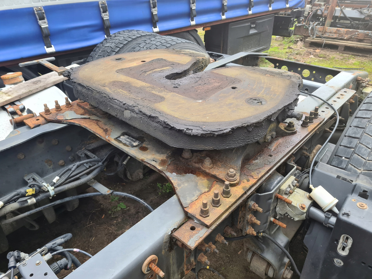 JOST - Seglierīce - Kravas automašīna: foto 3 JOST - Seglierīce - Kravas automašīna: foto 3