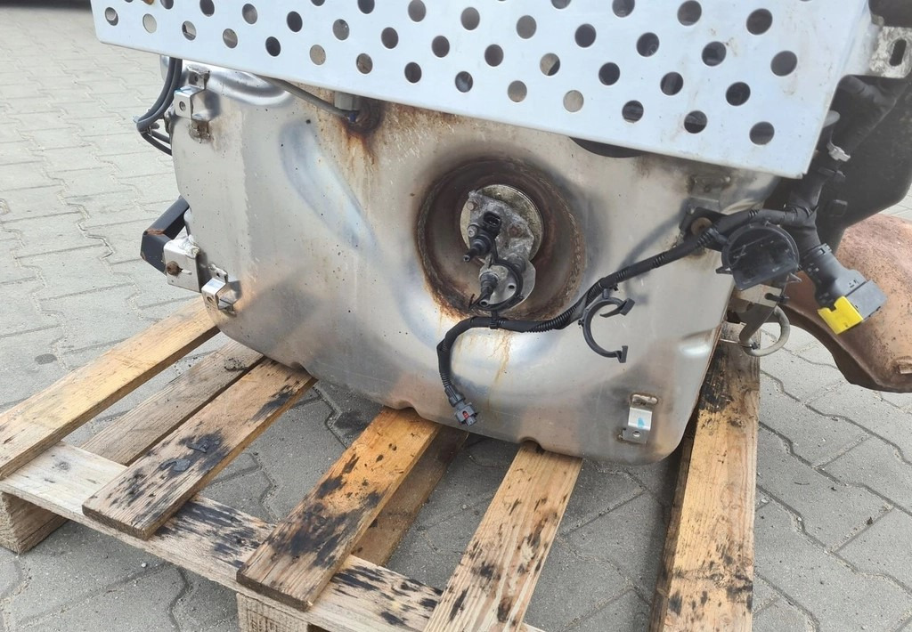 KATALIZATOR TŁUMIK DPF FILTR KOMPLETNY FORD F-MAX CARGO 500 EURO 6 - Trokšņa slāpētājs: foto 4 KATALIZATOR TŁUMIK DPF FILTR KOMPLETNY FORD F-MAX CARGO 500 EURO 6 - Trokšņa slāpētājs: foto 4