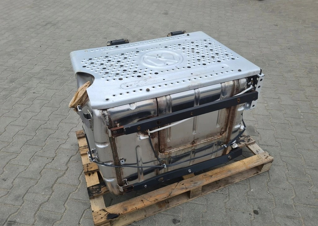 KATALIZATOR TŁUMIK DPF FILTR KOMPLETNY FORD F-MAX CARGO 500 EURO 6 - Trokšņa slāpētājs: foto 1 KATALIZATOR TŁUMIK DPF FILTR KOMPLETNY FORD F-MAX CARGO 500 EURO 6 - Trokšņa slāpētājs: foto 1