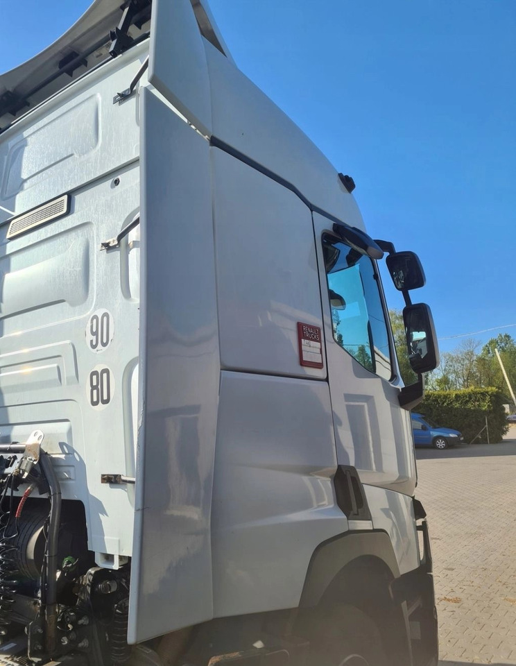 KOMPLETNA RENAULT GAMA T RANGE EURO 6 - Kabīne: foto 5 KOMPLETNA RENAULT GAMA T RANGE EURO 6 - Kabīne: foto 5