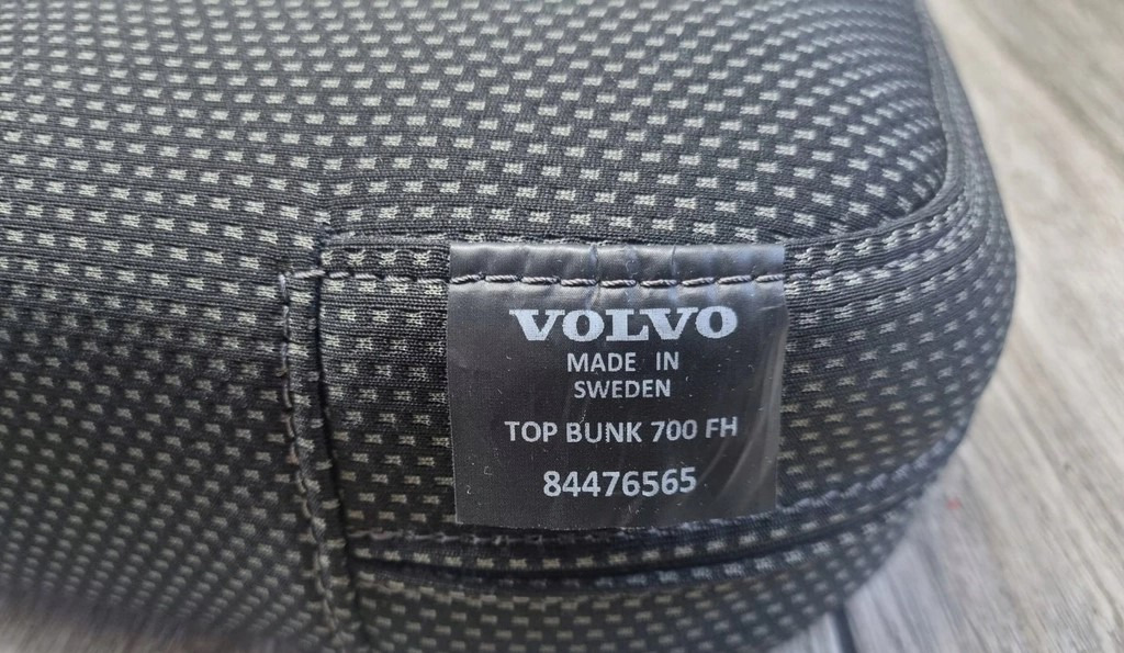 ŁÓŻKO GÓRNE LEŻANKA VOLVO FH 4 - Kabīne un interjers: foto 4 ŁÓŻKO GÓRNE LEŻANKA VOLVO FH 4 - Kabīne un interjers: foto 4