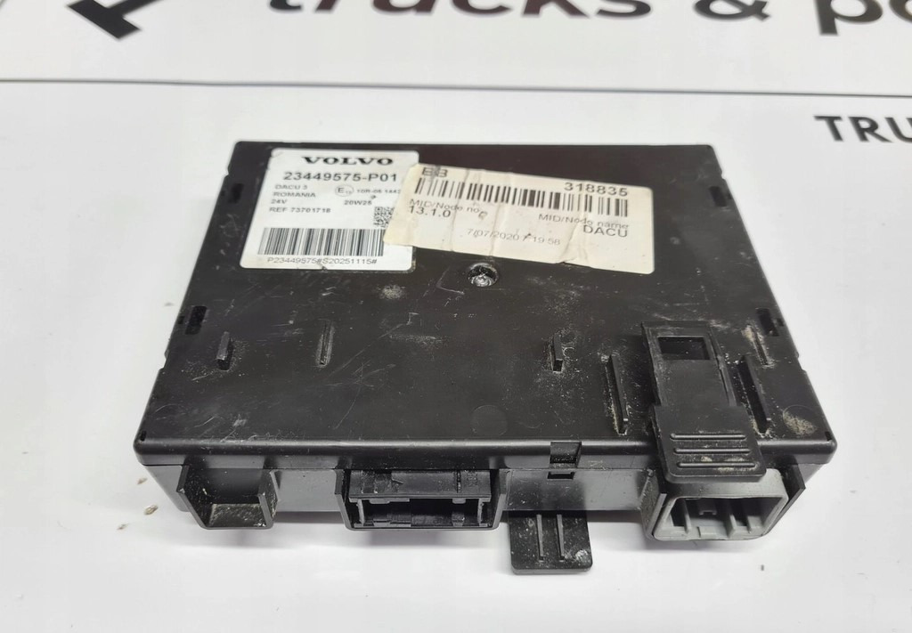 MODUŁ STEROWNIK KASETA KOMPUTER DACU VOLVO FH 4 FM 4 FMX 23449575 P01 - Elektroniskais vadības bloks (ECU): foto 1 MODUŁ STEROWNIK KASETA KOMPUTER DACU VOLVO FH 4 FM 4 FMX 23449575 P01 - Elektroniskais vadības bloks (ECU): foto 1