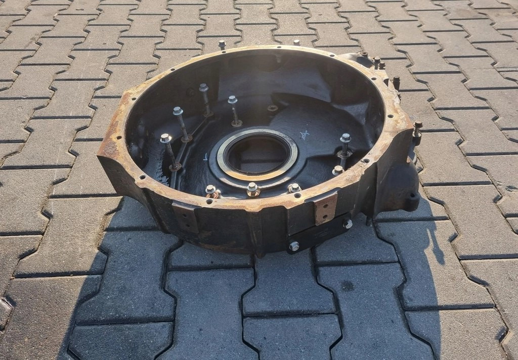 OBUDOWA ROZRZĄDU SPRZĘGŁA FORD F-MAX 500 GC46 6394 AJ - Sajūgs un rezerves daļas: foto 2 OBUDOWA ROZRZĄDU SPRZĘGŁA FORD F-MAX 500 GC46 6394 AJ - Sajūgs un rezerves daļas: foto 2