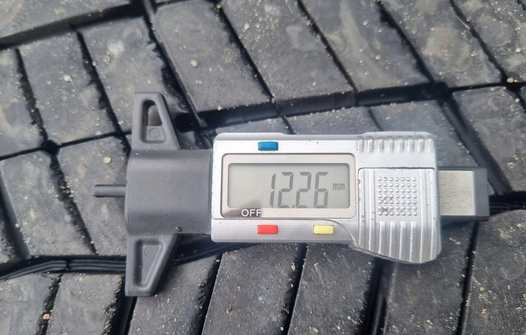 Riepa OPONY TYŁ NAPĘDOWE MICHELIN X MULTI ENERGY D2 315/70/22.5 4 szt.: foto 9