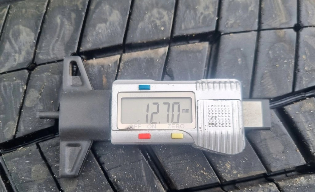 Riepa OPONY TYŁ NAPĘDOWE MICHELIN X MULTI ENERGY D2 315/70/22.5 4 szt.: foto 7