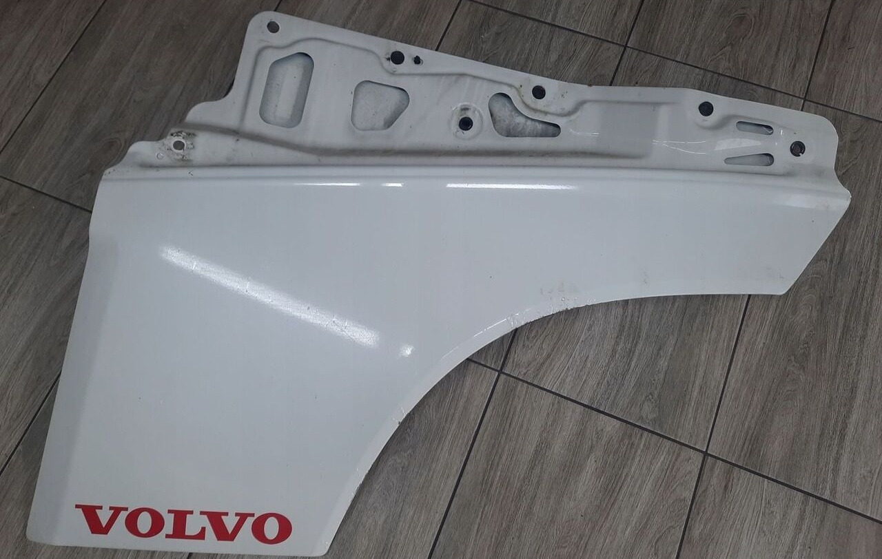 ORYGINALNE PRZEDŁUŻENIE DRZWI LEWE 82107271 Volvo FH 4 - Virsbūve un ārpuse - Kravas automašīna: foto 5 ORYGINALNE PRZEDŁUŻENIE DRZWI LEWE 82107271 Volvo FH 4 - Virsbūve un ārpuse - Kravas automašīna: foto 5