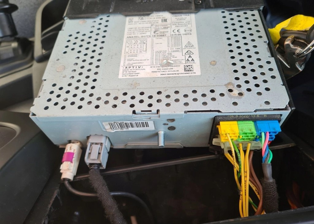 ORYGINALNE RADIO MP3 BLUETOOTH CD AUX USB 12V VOLVO FE FL EURO 6 - Kabīne un interjers: foto 4 ORYGINALNE RADIO MP3 BLUETOOTH CD AUX USB 12V VOLVO FE FL EURO 6 - Kabīne un interjers: foto 4
