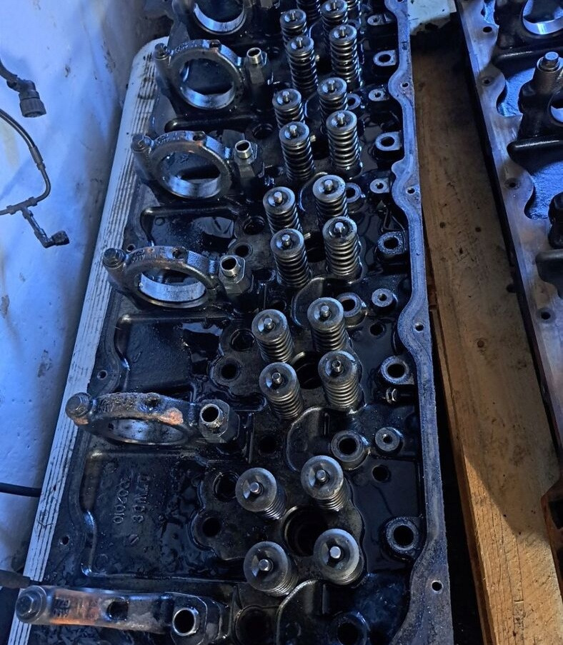 RENAULT GŁOWICA SILNIKA RENAULT PREMIUM KERAX LANDER DXI 11 440 430 450 460 - Motora galva - Kravas automašīna: foto 1 RENAULT GŁOWICA SILNIKA RENAULT PREMIUM KERAX LANDER DXI 11 440 430 450 460 - Motora galva - Kravas automašīna: foto 1