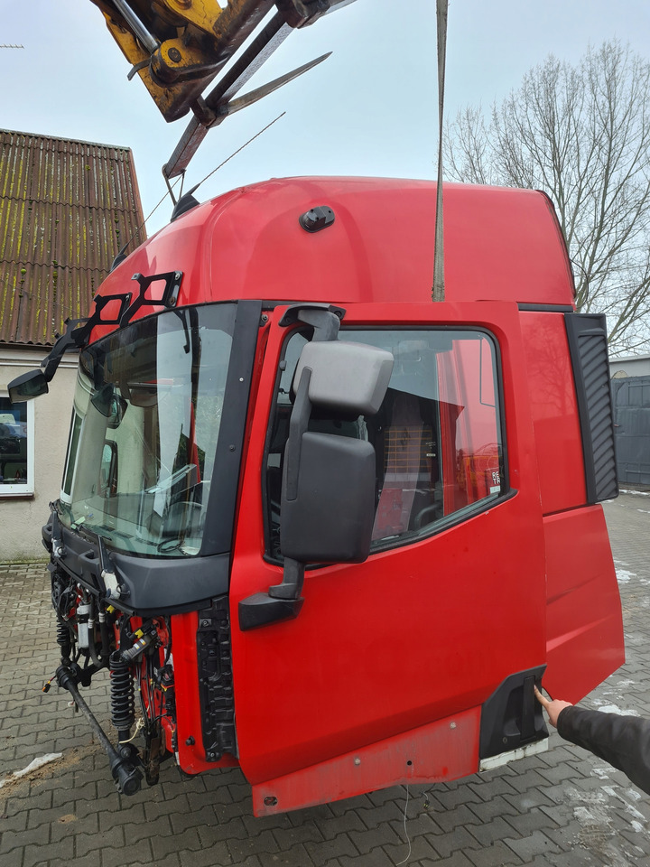 RENAULT KABINA GOŁA SZKIELET POSZYCIE BLACHA RENAULT GAMA T RANGE EURO 6 - Kabīne - Kravas automašīna: foto 4 RENAULT KABINA GOŁA SZKIELET POSZYCIE BLACHA RENAULT GAMA T RANGE EURO 6 - Kabīne - Kravas automašīna: foto 4