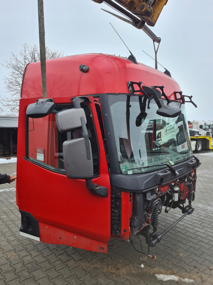RENAULT KABINA GOŁA SZKIELET POSZYCIE BLACHA RENAULT GAMA T RANGE EURO 6 - Kabīne - Kravas automašīna: foto 1 RENAULT KABINA GOŁA SZKIELET POSZYCIE BLACHA RENAULT GAMA T RANGE EURO 6 - Kabīne - Kravas automašīna: foto 1