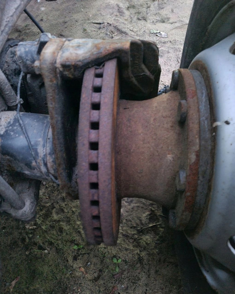 RENAULT PIASTA KOMPLETNA TYŁ 19.5 8 SZPILEK - Rumba: foto 3 RENAULT PIASTA KOMPLETNA TYŁ 19.5 8 SZPILEK - Rumba: foto 3