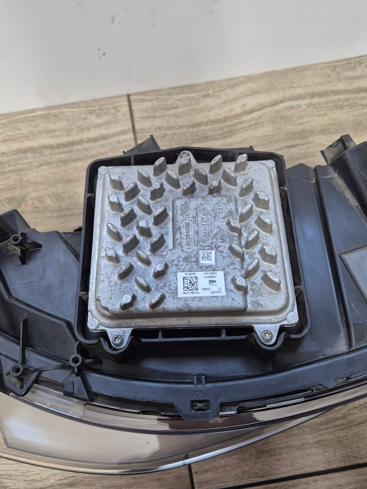 RENAULT REFLEKTOR LAMPA RENAULT RANGE T GAMA T EVOLUTION EVO LED LEWA - Tuvās gaismas - Kravas automašīna: foto 5 RENAULT REFLEKTOR LAMPA RENAULT RANGE T GAMA T EVOLUTION EVO LED LEWA - Tuvās gaismas - Kravas automašīna: foto 5