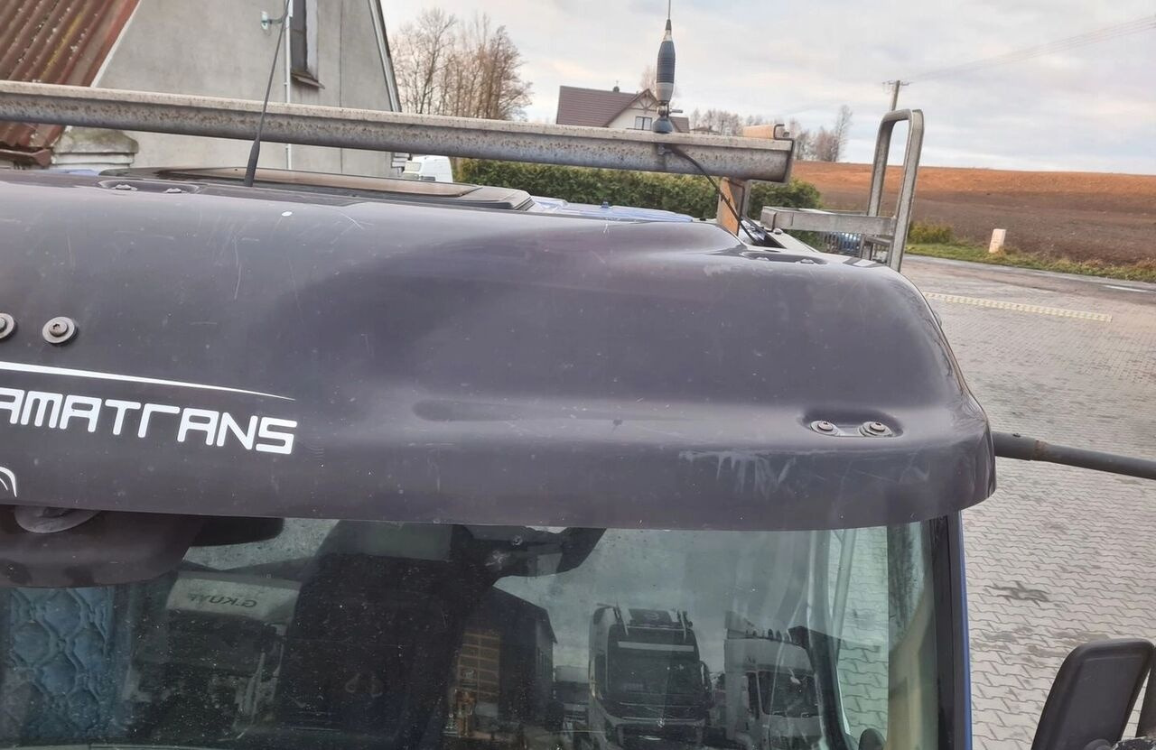 Renault BLENDA OSŁONA PRZECIWSŁONECZNA Renault PREMIUM KERAX LANDER DXI VOLVO FE - Buferis - Kravas automašīna: foto 2 Renault BLENDA OSŁONA PRZECIWSŁONECZNA Renault PREMIUM KERAX LANDER DXI VOLVO FE - Buferis - Kravas automašīna: foto 2