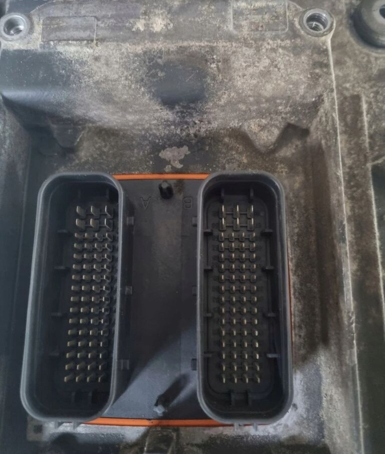 Renault GAMA T RANGE VOLVO FH 4 FM 4 21900545-P01 21900545 Renault RENAULT GAMA T RANGE VOLVO FH 4 FM 4 21900545-P01 - Elektroniskais vadības bloks (ECU) - Kravas automašīna: foto 3 Renault GAMA T RANGE VOLVO FH 4 FM 4 21900545-P01 21900545 Renault RENAULT GAMA T RANGE VOLVO FH 4 FM 4 21900545-P01 - Elektroniskais vadības bloks (ECU) - Kravas automašīna: foto 3