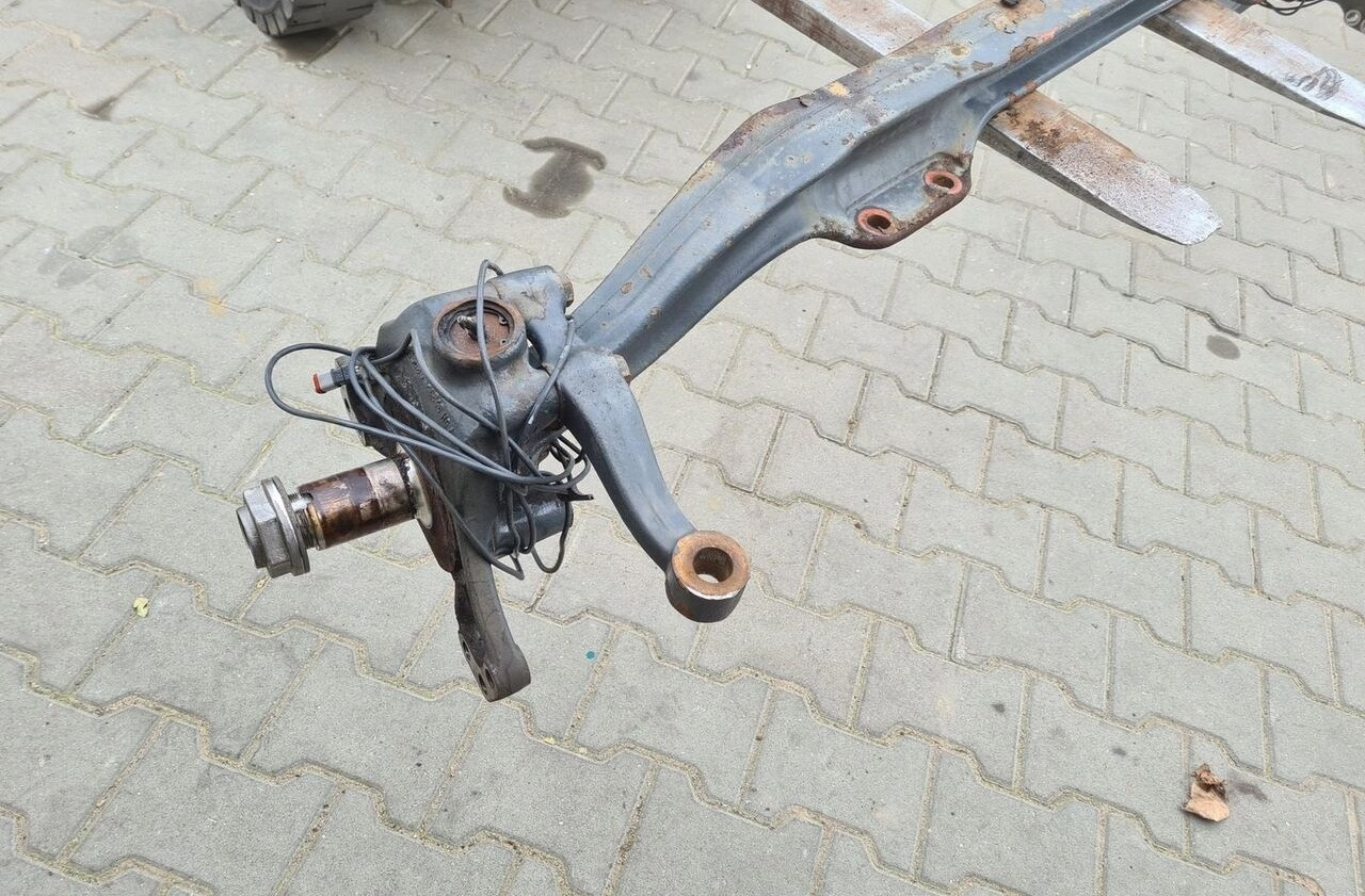 Renault OE 5600586437 Renault MIDLUM DXI GAMA D R17.5 RESOR 8CM - Asis un rezerves daļas - Kravas automašīna: foto 5 Renault OE 5600586437 Renault MIDLUM DXI GAMA D R17.5 RESOR 8CM - Asis un rezerves daļas - Kravas automašīna: foto 5