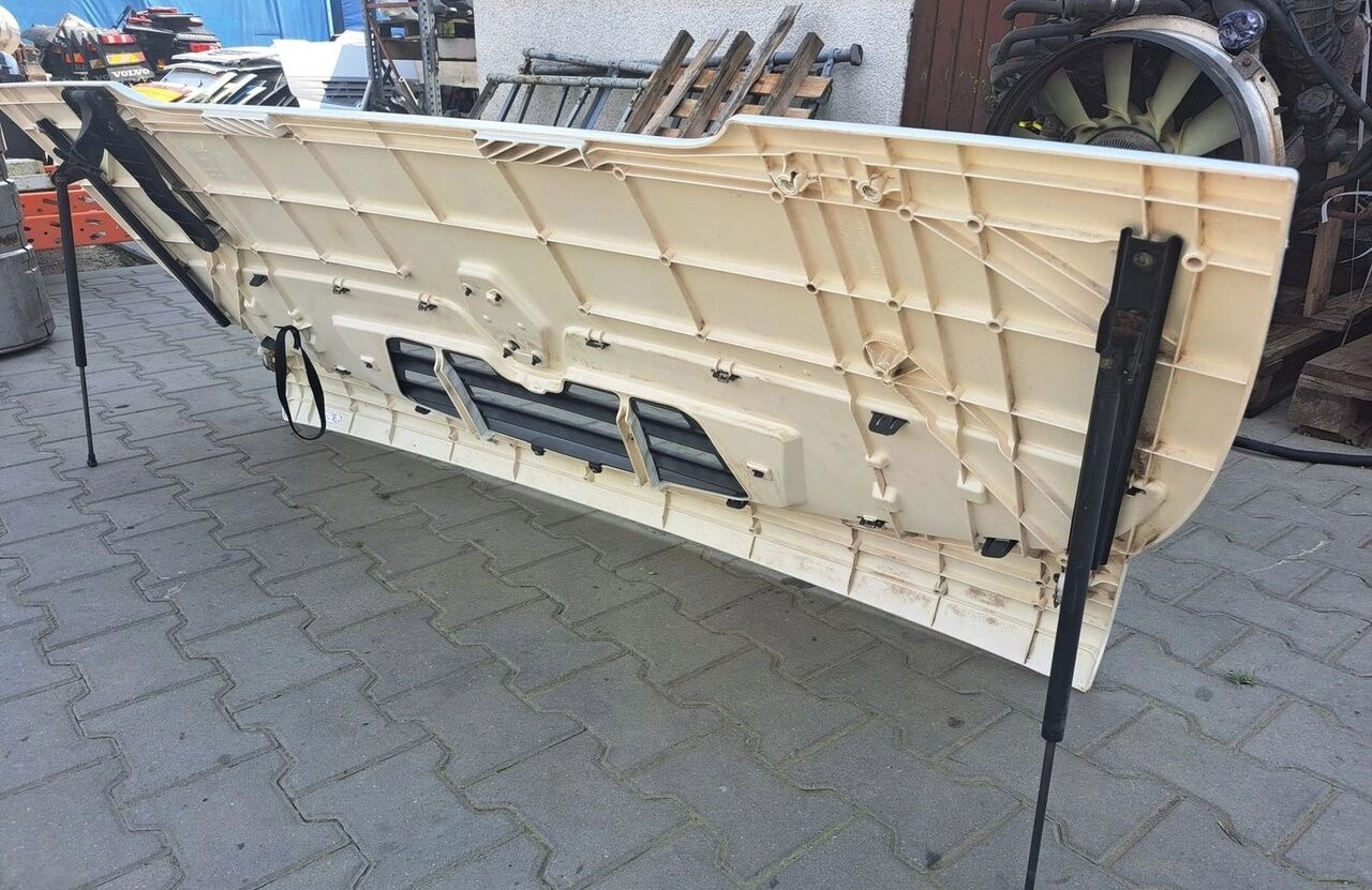 Renault OE Renault PREMIUM LANDER KERAX DXI - Motora pārsegs - Kravas automašīna: foto 2 Renault OE Renault PREMIUM LANDER KERAX DXI - Motora pārsegs - Kravas automašīna: foto 2