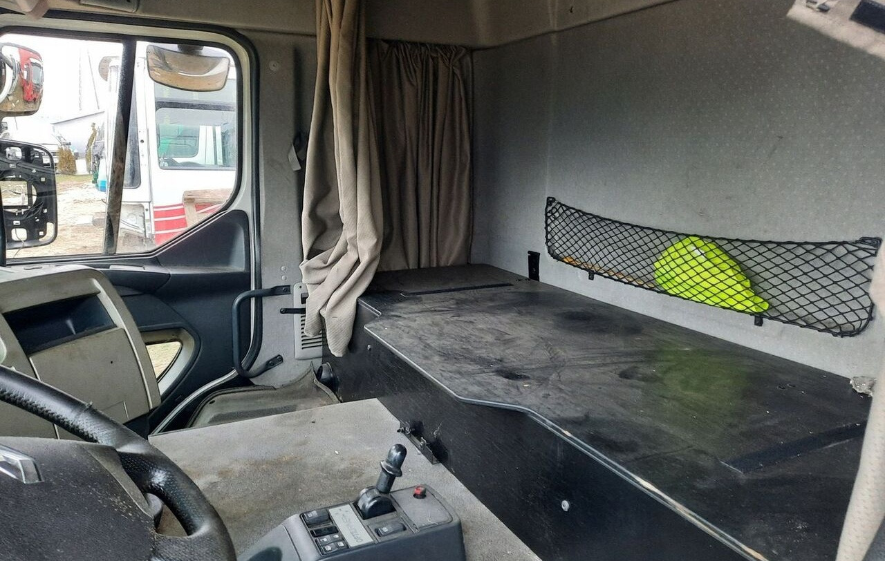 Renault PREMIUM 460 DXI - Kabīne - Kravas automašīna: foto 2 Renault PREMIUM 460 DXI - Kabīne - Kravas automašīna: foto 2