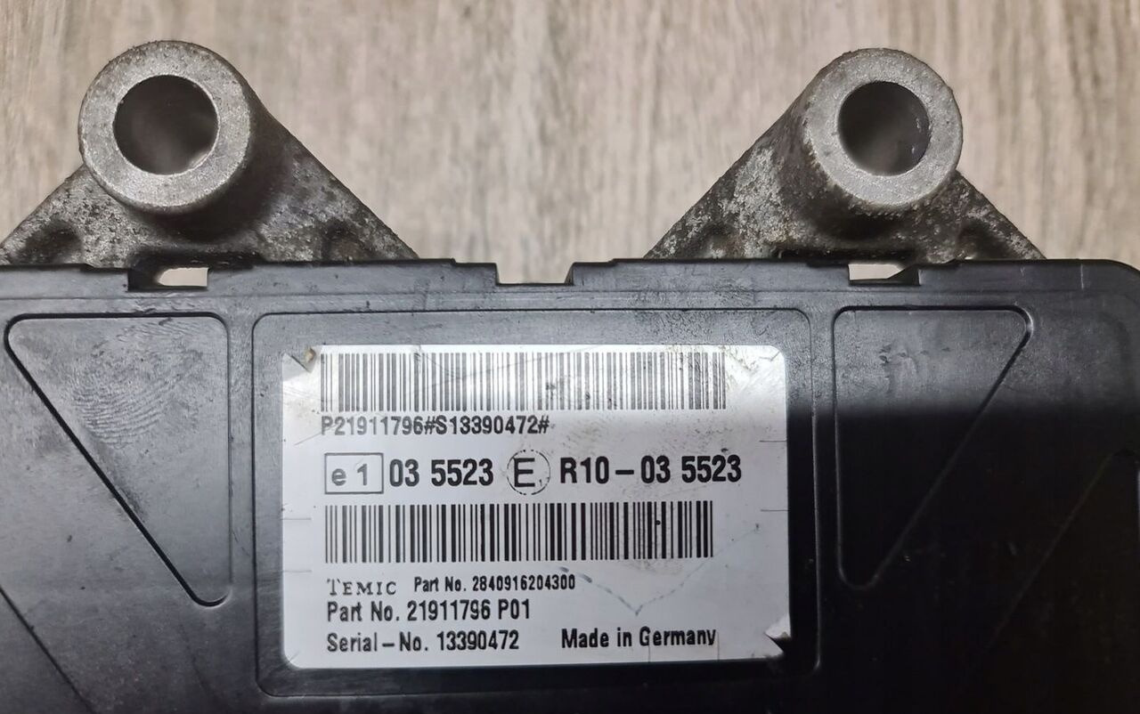 Temic STEROWNIK ADBLUE 21911796 VOLVO FH4 FM4 RENAULT RANGE T - Elektroniskais vadības bloks (ECU) - Kravas automašīna: foto 2 Temic STEROWNIK ADBLUE 21911796 VOLVO FH4 FM4 RENAULT RANGE T - Elektroniskais vadības bloks (ECU) - Kravas automašīna: foto 2