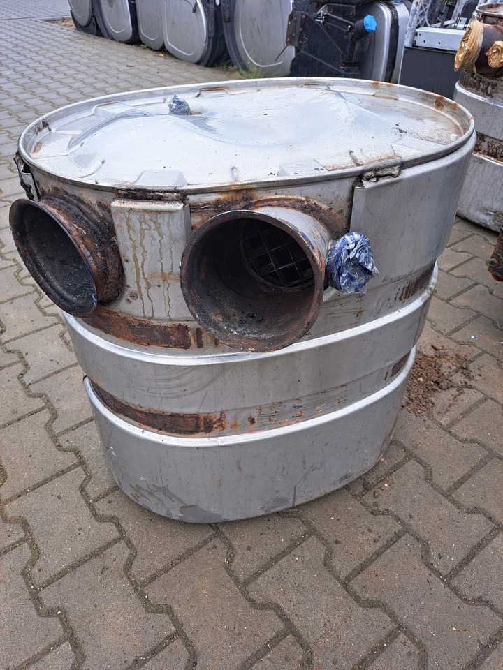 VOLVO KATALIZATOR TŁUMIK DPF FILTR RENAULT PREMIUM KERAX LANDER DXI VOLVO FH FM - Katalizators - Kravas automašīna: foto 2 VOLVO KATALIZATOR TŁUMIK DPF FILTR RENAULT PREMIUM KERAX LANDER DXI VOLVO FH FM - Katalizators - Kravas automašīna: foto 2