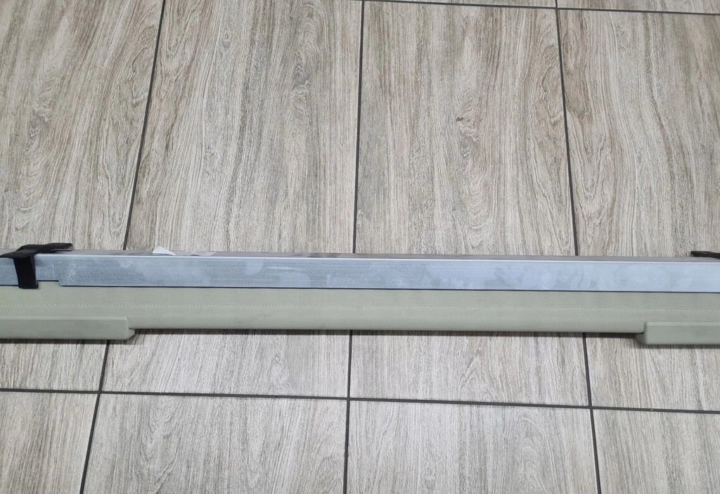 VOLVO ROLETA ELEKTRYCZNA PRZEDNIA ZASŁONA ŻALUZJA CZOŁOWA VOLVO FH 4 FH 5 - Saules sargs - Kravas automašīna: foto 3 VOLVO ROLETA ELEKTRYCZNA PRZEDNIA ZASŁONA ŻALUZJA CZOŁOWA VOLVO FH 4 FH 5 - Saules sargs - Kravas automašīna: foto 3