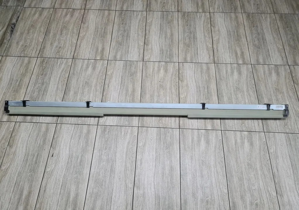 VOLVO ROLETA ELEKTRYCZNA PRZEDNIA ZASŁONA ŻALUZJA CZOŁOWA VOLVO FH 4 FH 5 - Saules sargs - Kravas automašīna: foto 1 VOLVO ROLETA ELEKTRYCZNA PRZEDNIA ZASŁONA ŻALUZJA CZOŁOWA VOLVO FH 4 FH 5 - Saules sargs - Kravas automašīna: foto 1