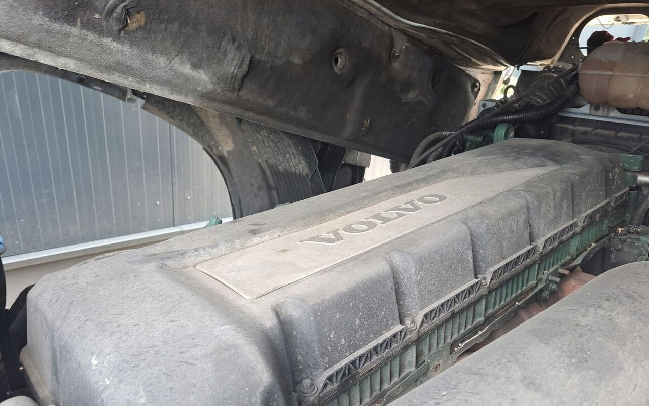 VOLVO SILNIK KOMPLETNY VOLVO FH 4 D13K K2 540 EUVI EURO 6 - Dzinējs - Kravas automašīna: foto 2 VOLVO SILNIK KOMPLETNY VOLVO FH 4 D13K K2 540 EUVI EURO 6 - Dzinējs - Kravas automašīna: foto 2