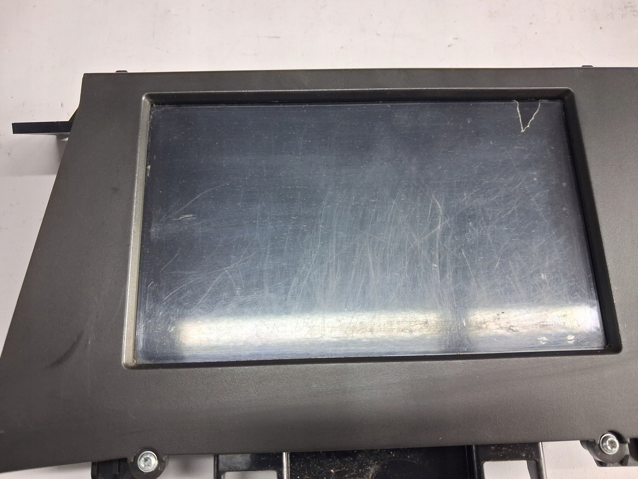 VOLVO WYŚWIETLACZ PANEL RADIA NAWIGACJI VOLVO FH 4 FH 16 EURO 6 23160213 - Navigācijas sistēma - Kravas automašīna: foto 5 VOLVO WYŚWIETLACZ PANEL RADIA NAWIGACJI VOLVO FH 4 FH 16 EURO 6 23160213 - Navigācijas sistēma - Kravas automašīna: foto 5