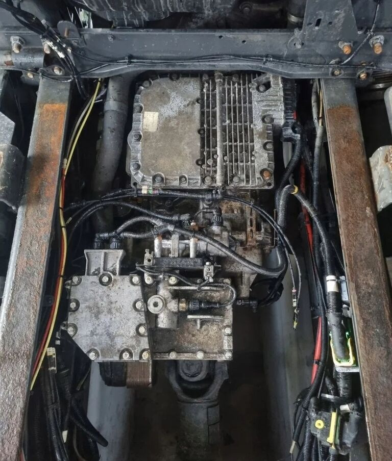 Volvo ELEKTRONIKA WYBIERAKA SKRZYNI "F" Z RETARDEREM FH 4 5 RENAULT GA Volvo SKRZYNI "F" Z RETARDEREM VOLVO FH 4 5 RENAULT GAMA T - Elektroniskais vadības bloks (ECU) - Kravas automašīna: foto 2 Volvo ELEKTRONIKA WYBIERAKA SKRZYNI "F" Z RETARDEREM FH 4 5 RENAULT GA Volvo SKRZYNI "F" Z RETARDEREM VOLVO FH 4 5 RENAULT GAMA T - Elektroniskais vadības bloks (ECU) - Kravas automašīna: foto 2
