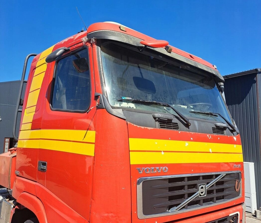 Volvo SPRZEDAM KABINĘ FH 16 EURO 5 NISKA. Volvo - Kabīne - Kravas automašīna: foto 1 Volvo SPRZEDAM KABINĘ FH 16 EURO 5 NISKA. Volvo - Kabīne - Kravas automašīna: foto 1