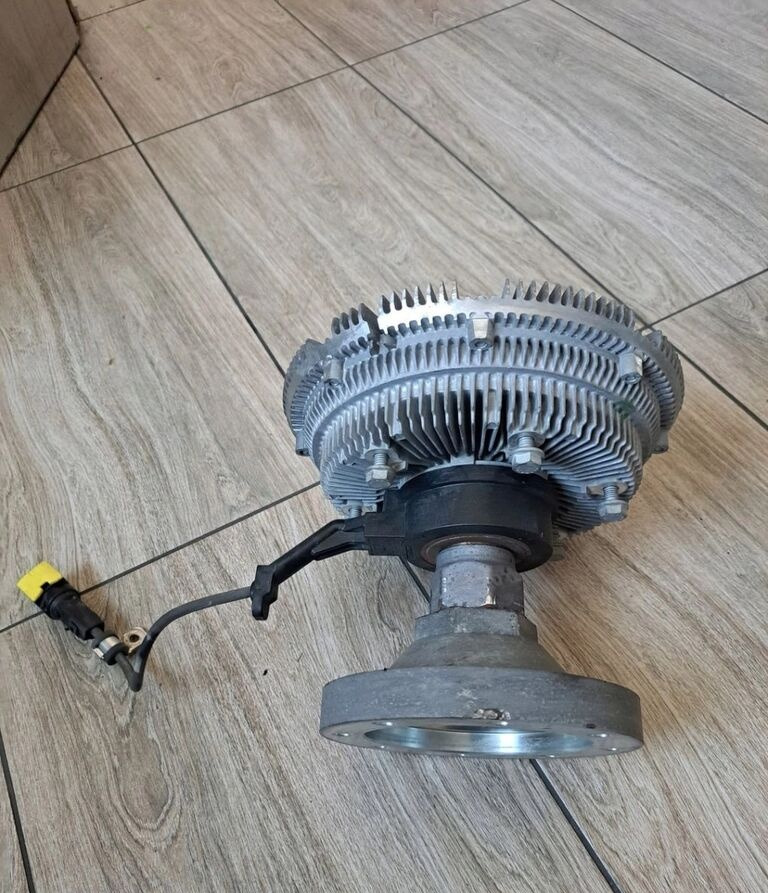 Volvo SPRZEDAM VISCO WISKOZA WENTYLATOR RENAULT GAMA D FL EURO 6 22828598 Volvo - Ventilators - Kravas automašīna: foto 1 Volvo SPRZEDAM VISCO WISKOZA WENTYLATOR RENAULT GAMA D FL EURO 6 22828598 Volvo - Ventilators - Kravas automašīna: foto 1
