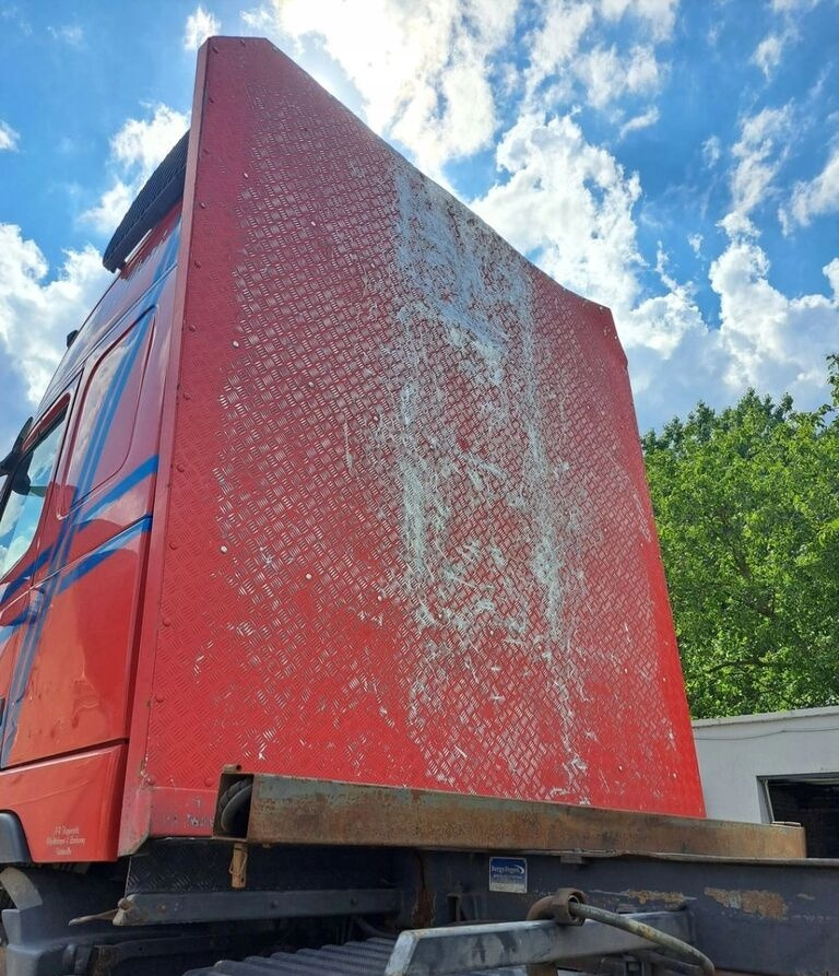 ZABUDOWA DO DZWIGU HDS DO LASU ZABUDOWA Z VOLVO FH 16 FH 13 FH 12 FM Volvo BERGS Volvo - Rāmis/ Šasija - Kravas automašīna: foto 3 ZABUDOWA DO DZWIGU HDS DO LASU ZABUDOWA Z VOLVO FH 16 FH 13 FH 12 FM Volvo BERGS Volvo - Rāmis/ Šasija - Kravas automašīna: foto 3