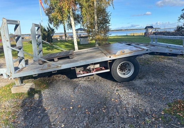 Kuljetuslavetti - Bortu piekabe/ Platforma: foto 4 Kuljetuslavetti - Bortu piekabe/ Platforma: foto 4