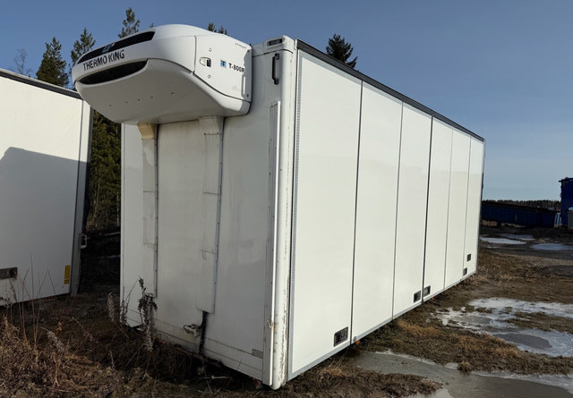 VAK Kuorma-auton päällirakenteet - Maināmā virsbūve - refrižerators: foto 2 VAK Kuorma-auton päällirakenteet - Maināmā virsbūve - refrižerators: foto 2
