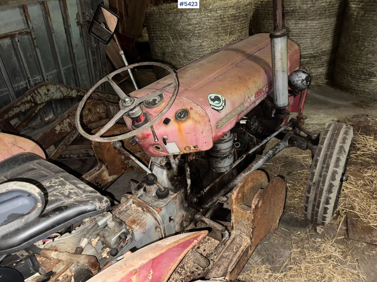 1971 Massey Ferguson 35 - Traktors: foto 5 1971 Massey Ferguson 35 - Traktors: foto 5
