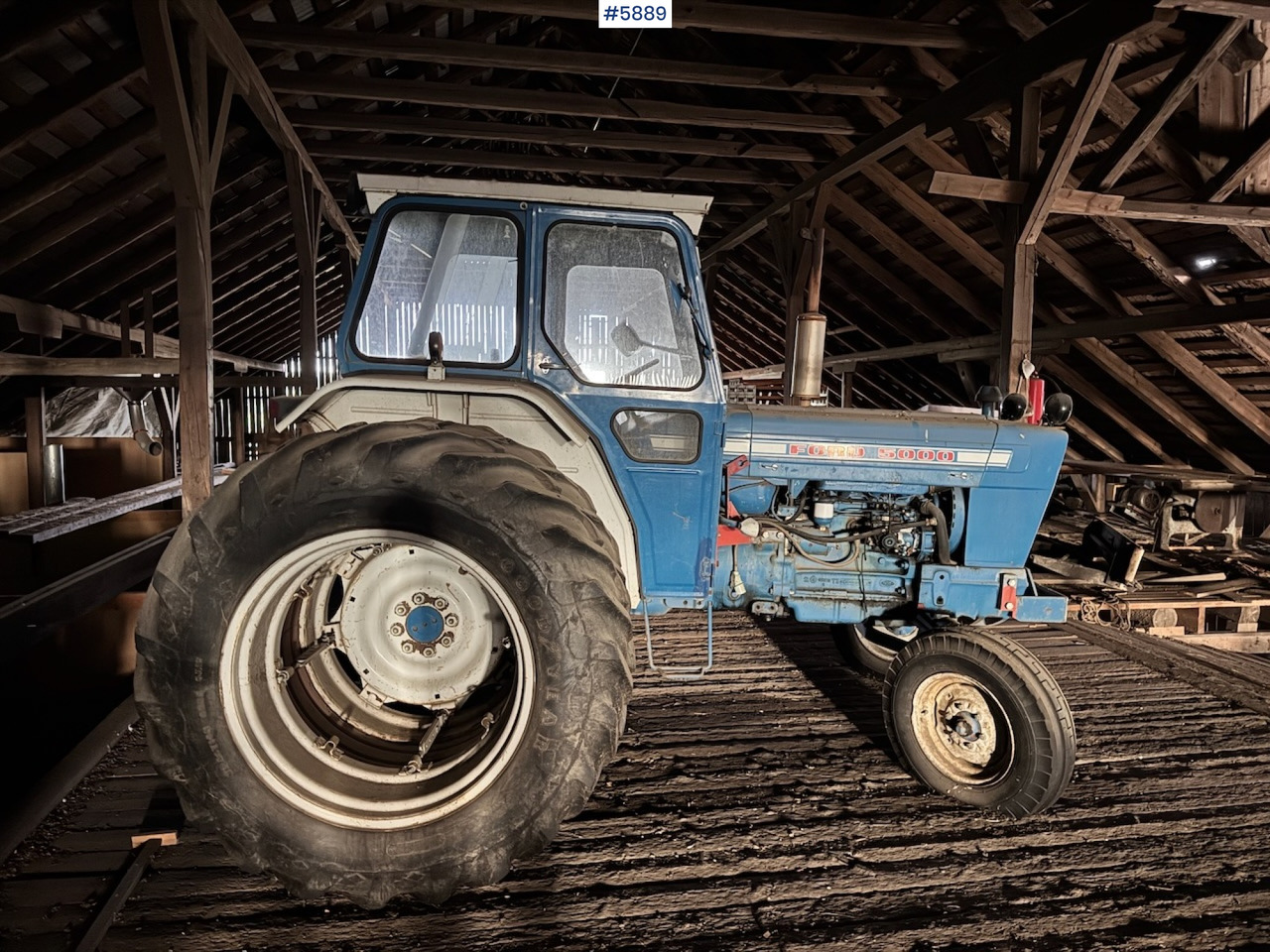 1975 Ford 5000 w/ Twin Wheels - Traktors: foto 5 1975 Ford 5000 w/ Twin Wheels - Traktors: foto 5