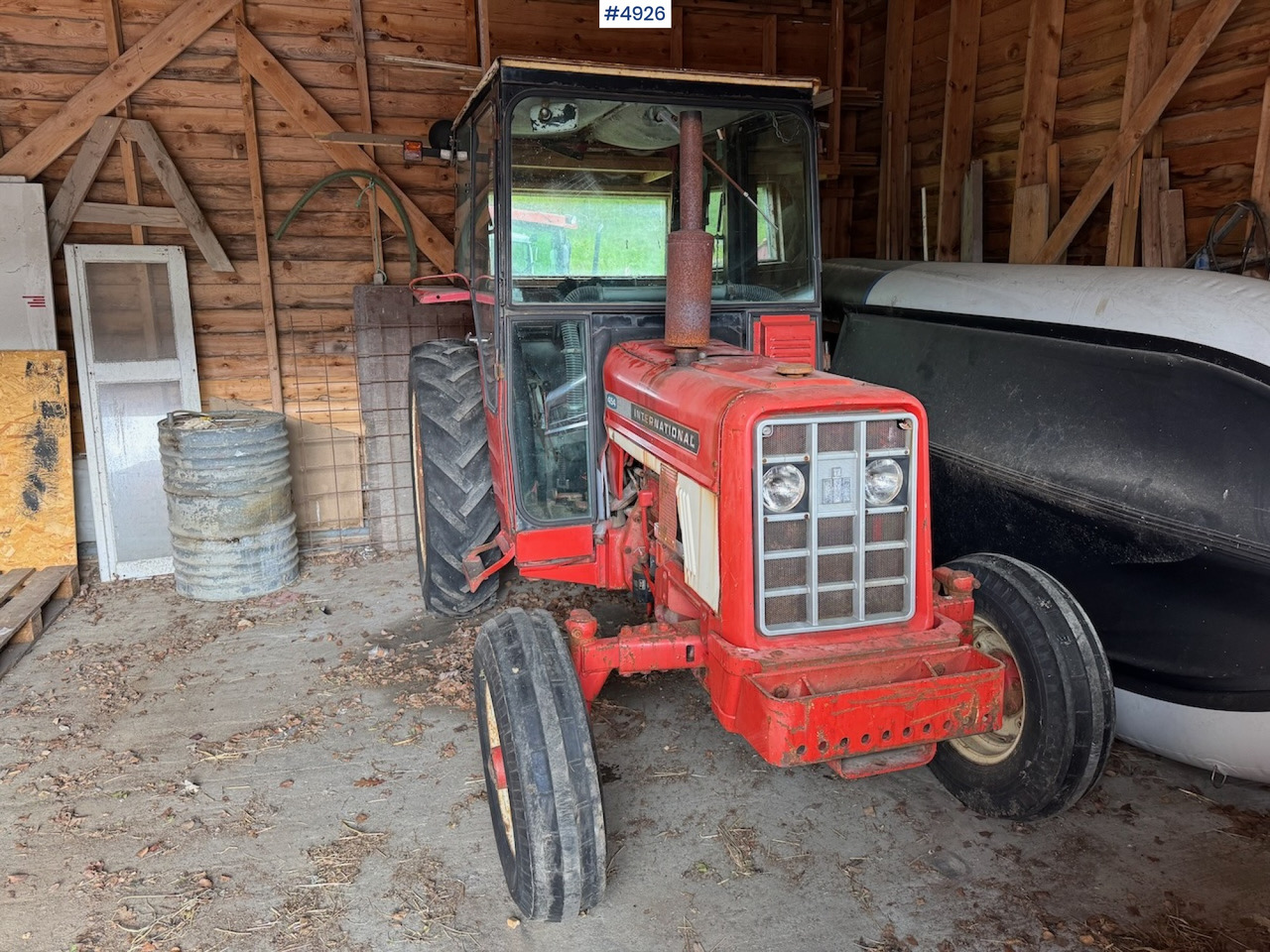 1977 International Harvester 454 - Traktors: foto 5 1977 International Harvester 454 - Traktors: foto 5