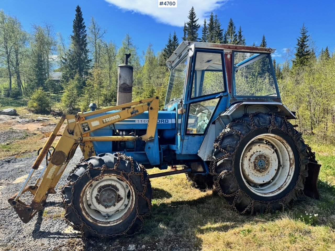 1978 Ford 6600 4x4 w/ Front Loader, Bucket, Twin Wheels and Winch. - Traktors: foto 1 1978 Ford 6600 4x4 w/ Front Loader, Bucket, Twin Wheels and Winch. - Traktors: foto 1