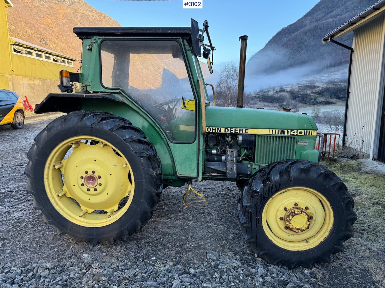 1981 John Deere 1140 Synchron with front loader - Traktors: foto 4 1981 John Deere 1140 Synchron with front loader - Traktors: foto 4