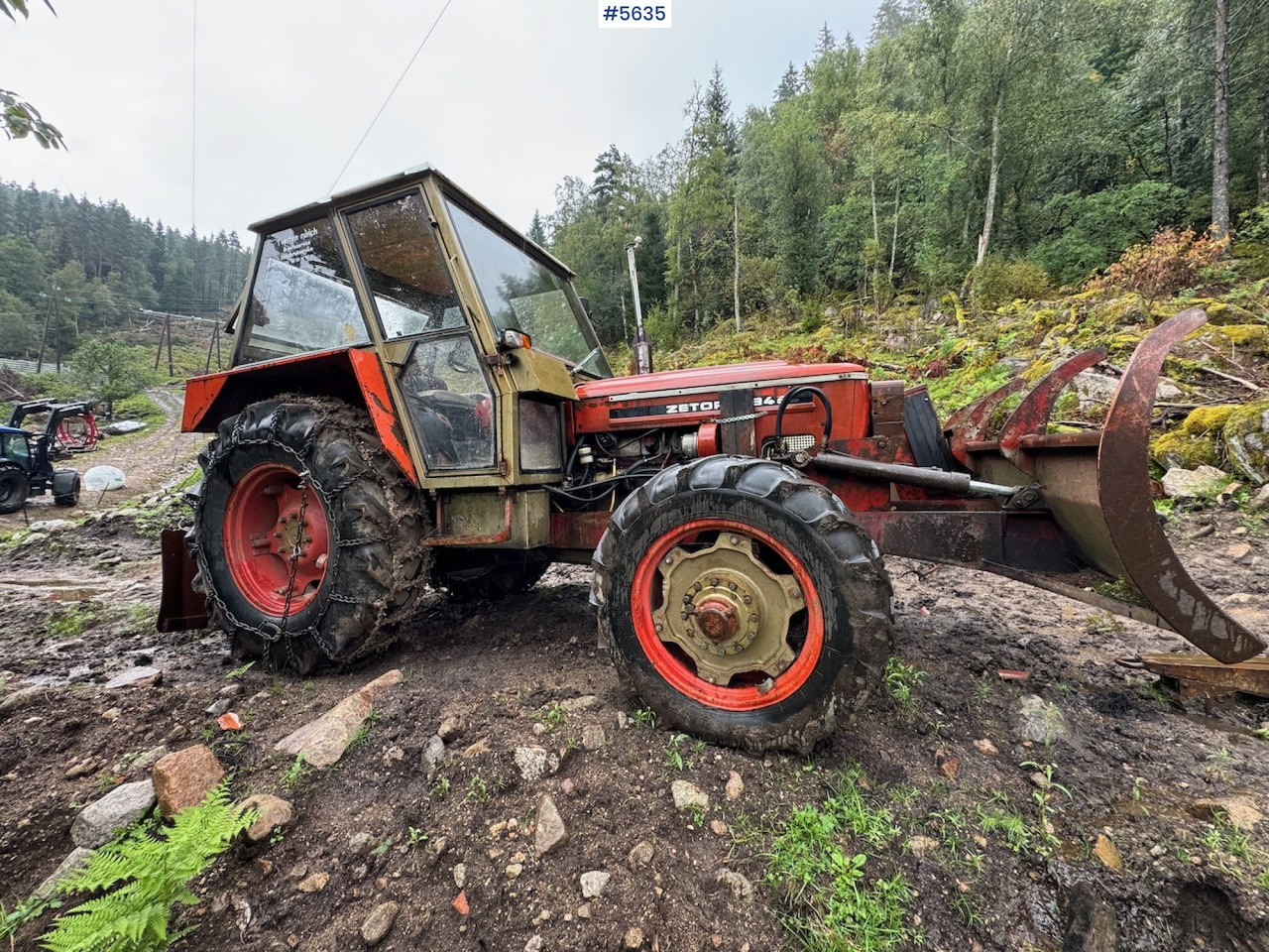 1981 Zetor 5945 forest-equipped - Traktors: foto 4 1981 Zetor 5945 forest-equipped - Traktors: foto 4