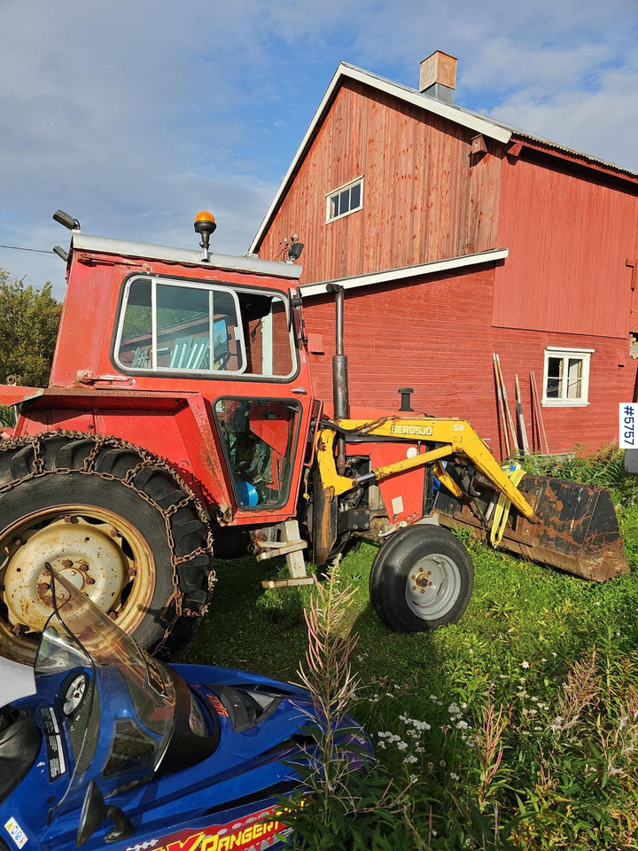 1982 Massey Ferguson 575 W/Front Loader. - Traktors: foto 2 1982 Massey Ferguson 575 W/Front Loader. - Traktors: foto 2