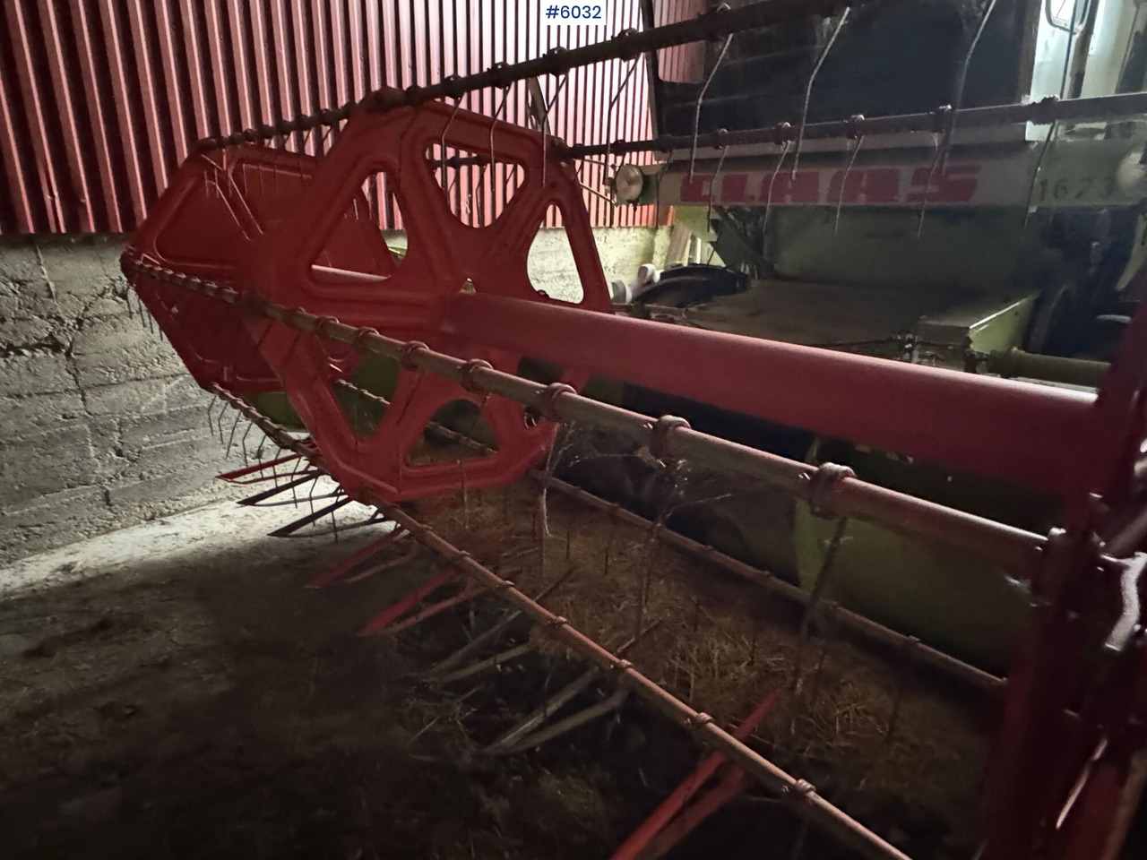 1984 Claas Dominator 48. 1704 hours! - Labības kombains: foto 2 1984 Claas Dominator 48. 1704 hours! - Labības kombains: foto 2