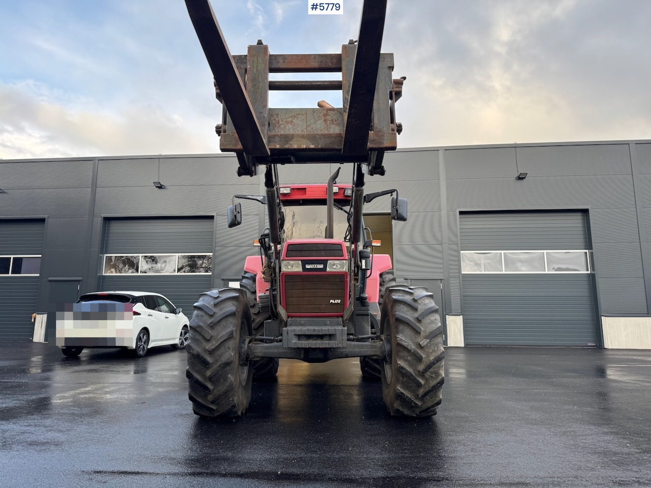 1995 Case IH 5150 Maxxum w/ front loader. - Traktors: foto 5 1995 Case IH 5150 Maxxum w/ front loader. - Traktors: foto 5