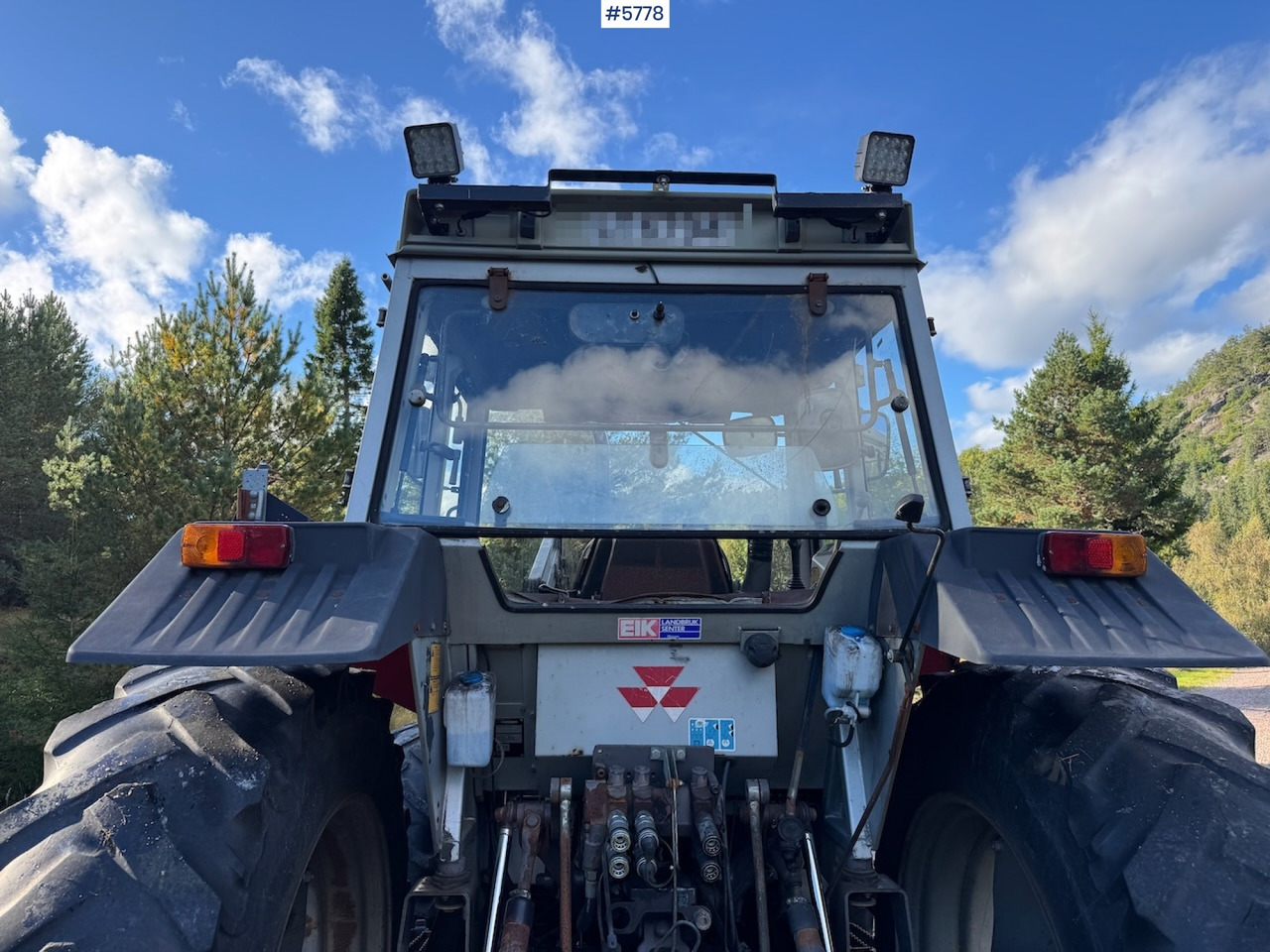 Traktors 1995 Massey Ferguson 399 w/ front loader.: foto 8