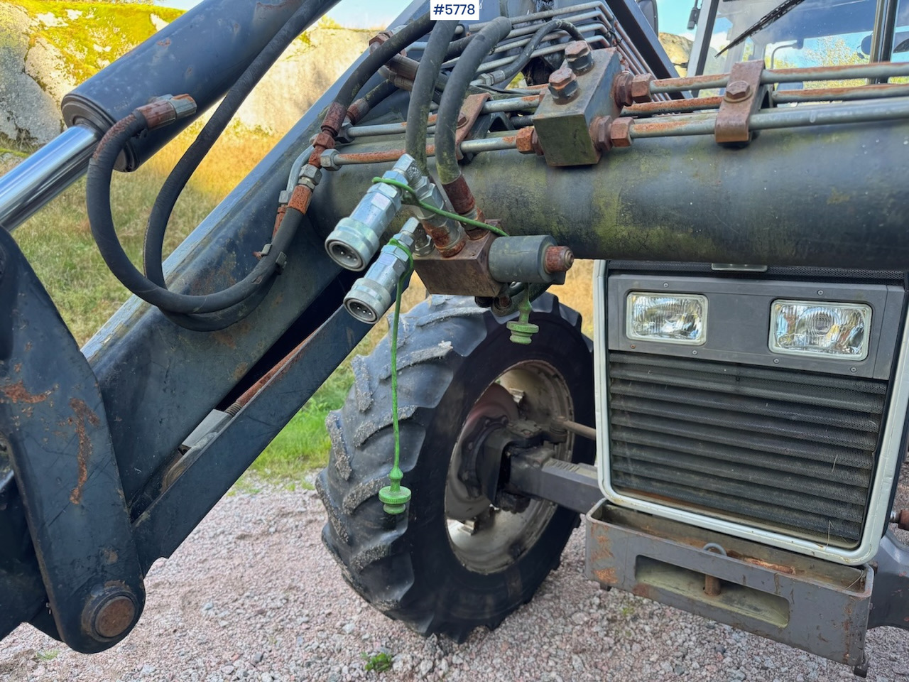 Traktors 1995 Massey Ferguson 399 w/ front loader.: foto 12